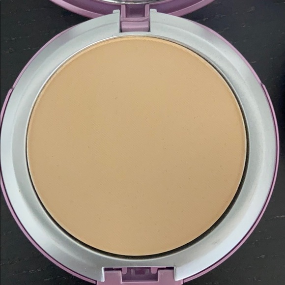 Mally Pressed Powder X 2 - Picture 2 of 6